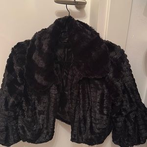 Taverna mink jacket short and perfect for dress up